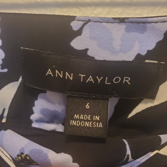 Ann Taylor New w/o Tags Poppy Wide Leg Pants Size 6 - Picture 3 of 3